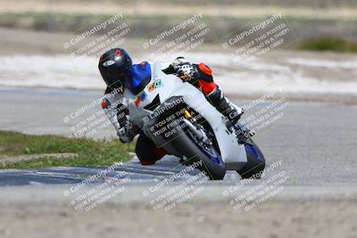media/Mar-22-2025-TrackDaz (Sat) [[0456df0c41]]/Group B/Session 3 (Outside Grapevine)/